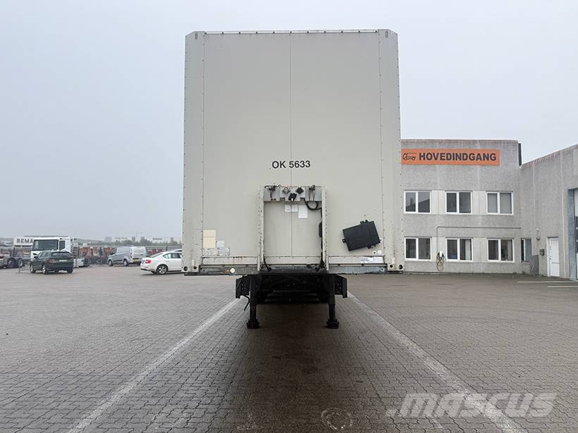 Schmitz Cargobull Boxtrailer / Kofferauflieger نصف مقطورات ذات هيكل صندوقي