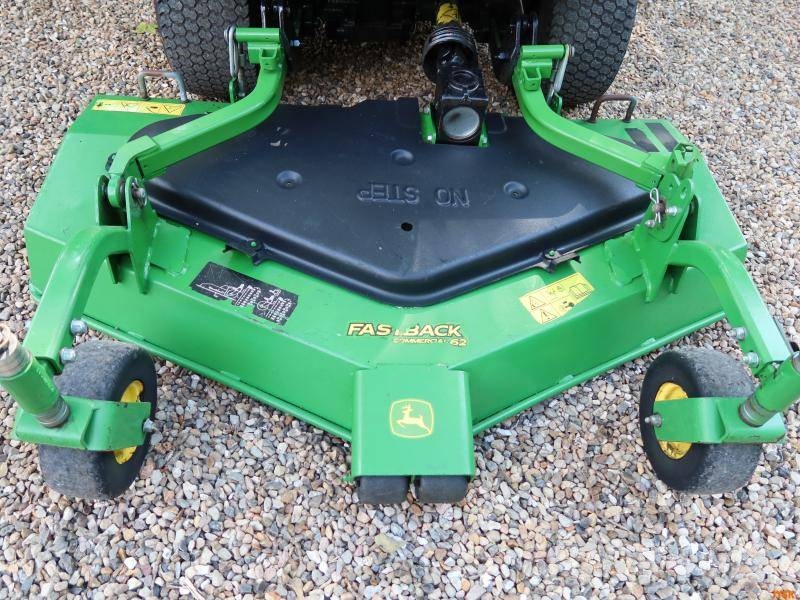 John Deere 1435 Коммунальные мини-погрузчики