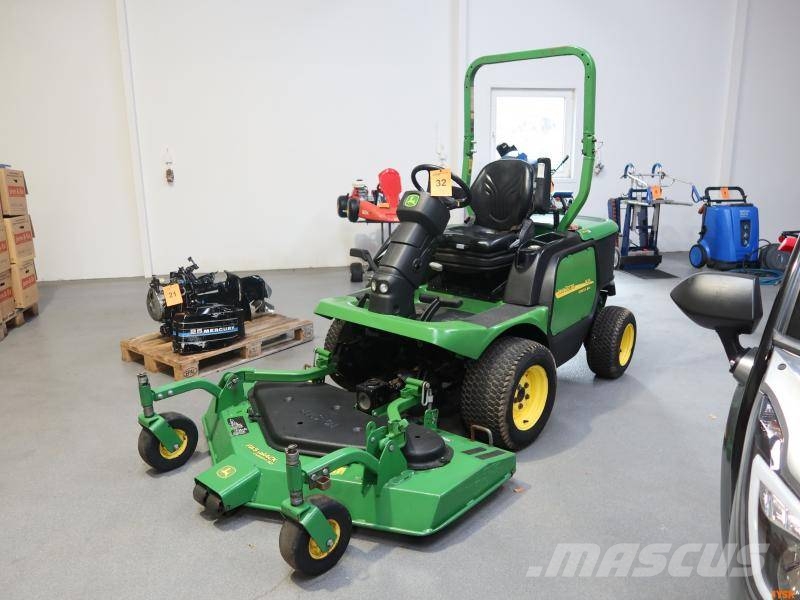 John Deere 1435 Коммунальные мини-погрузчики