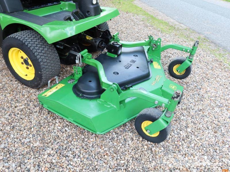 John Deere 1435 Коммунальные мини-погрузчики