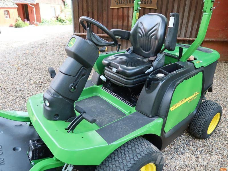 John Deere 1435 Коммунальные мини-погрузчики