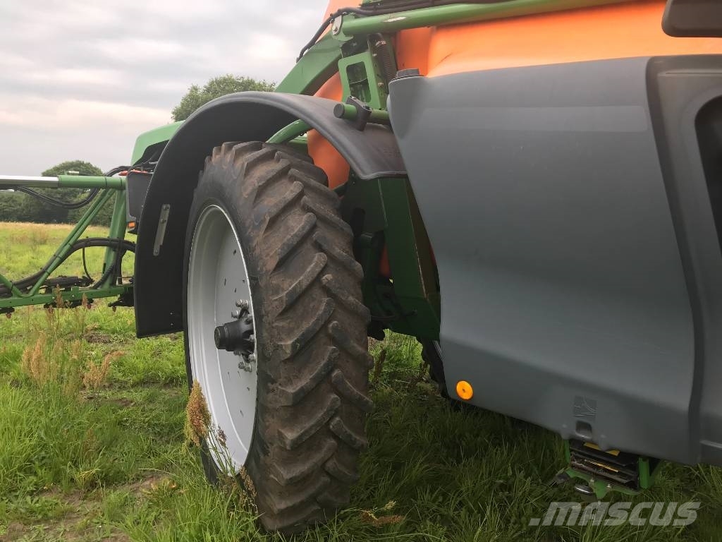 Amazone UX 6201 Super Vučene prskalice