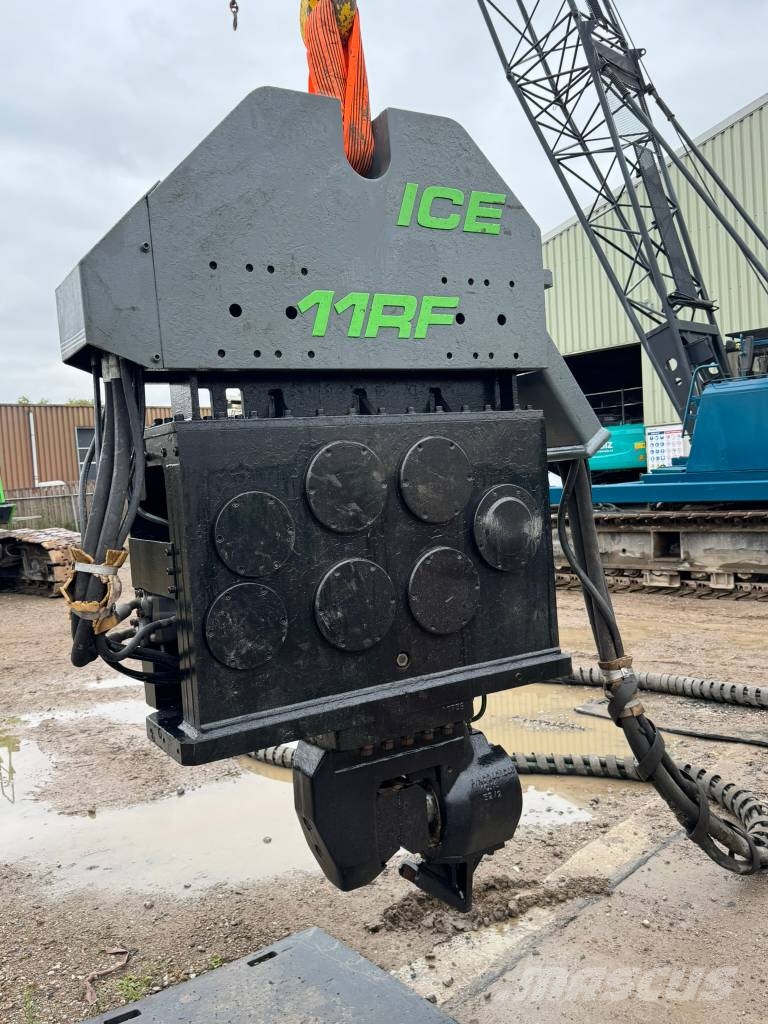 ICE 11RF, COMPACT Resonance Free vibratory hammer Titreşimli kazık çakıcıları
