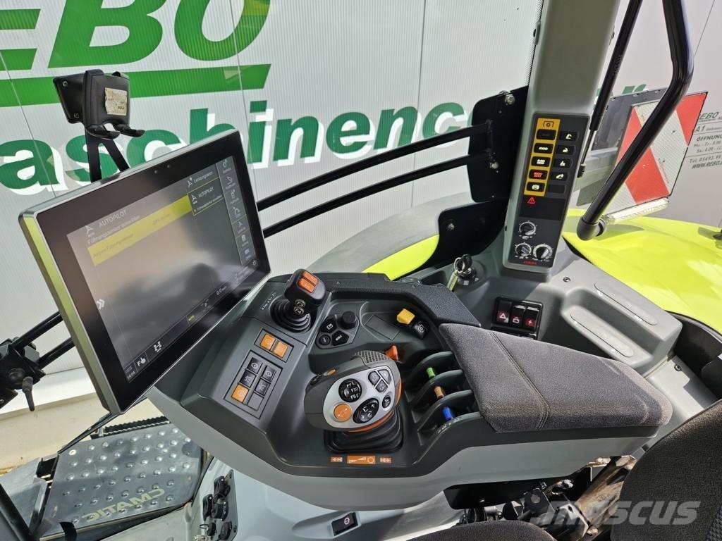 CLAAS AXION 810 CMATIC 트랙터