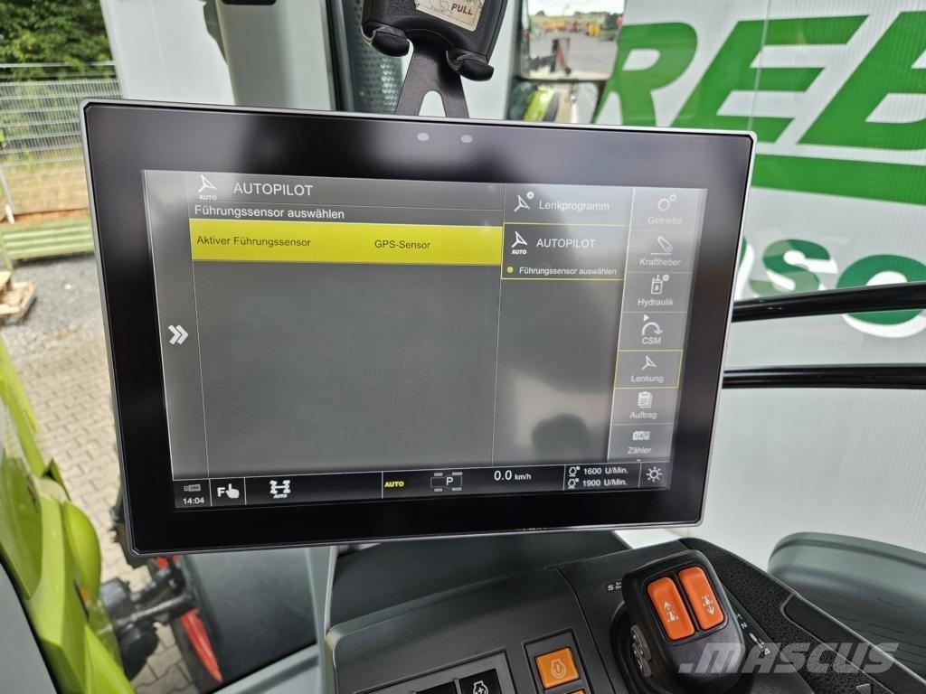 CLAAS AXION 810 CMATIC 트랙터