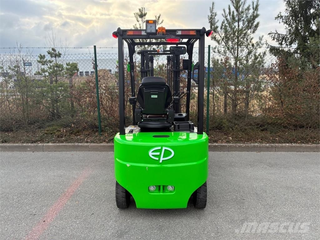 EP Equipment EFL183 Elektriskie autoiekrāvēji