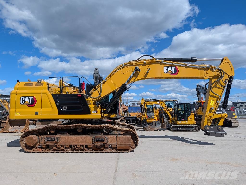 CAT 352 Crawler excavators