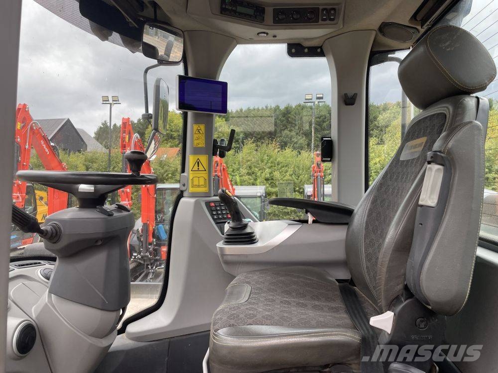 New Holland W 170 Wheel loaders