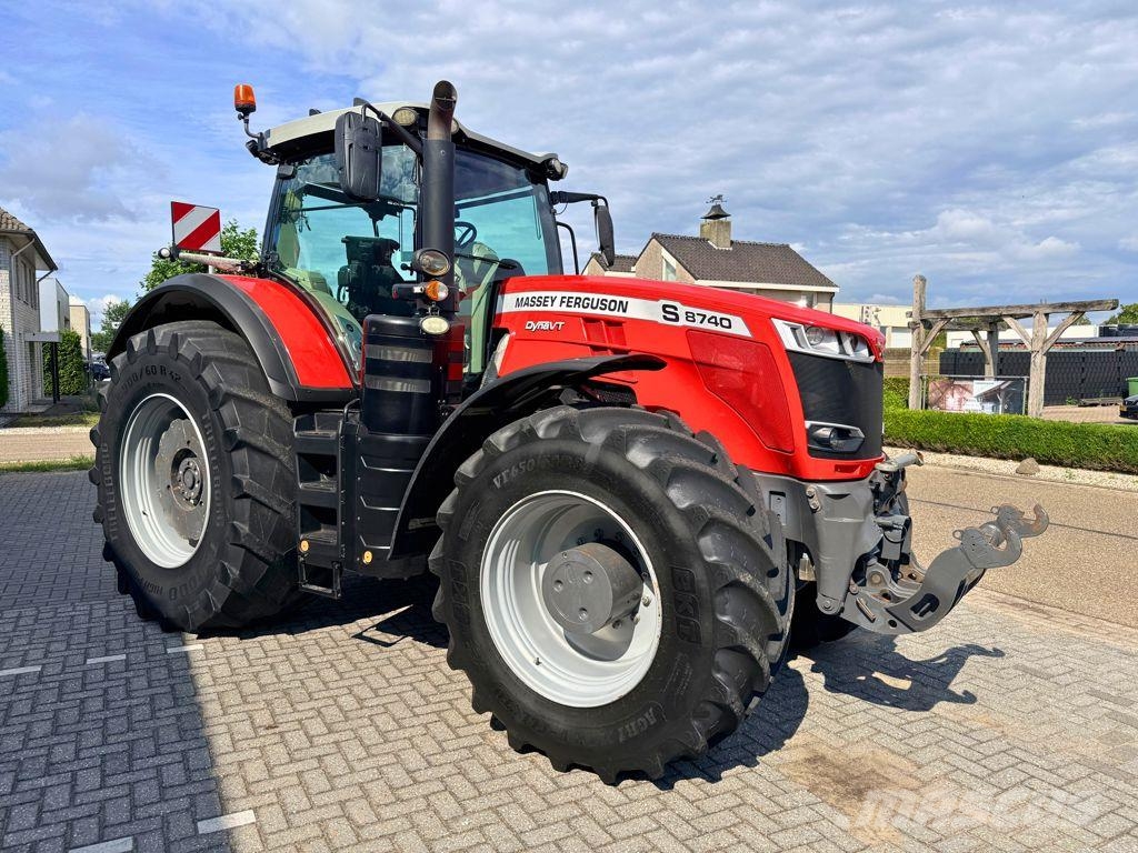 Massey Ferguson 8740S Stage V GPS 拖拉机/农用车
