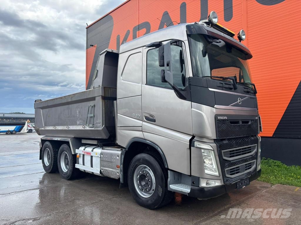 Volvo FH 540 6x4 RETARDER / BOX L=4449 mm Pašizgāzējs