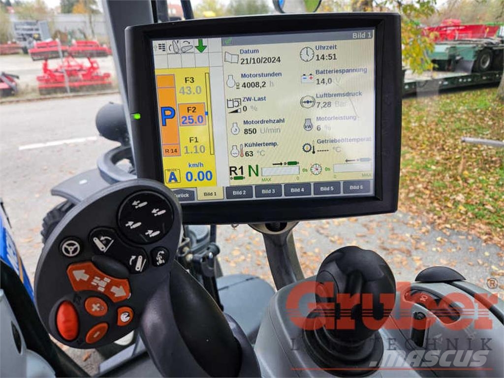 New Holland T7.225AC MY15 Tratores Agrícolas usados