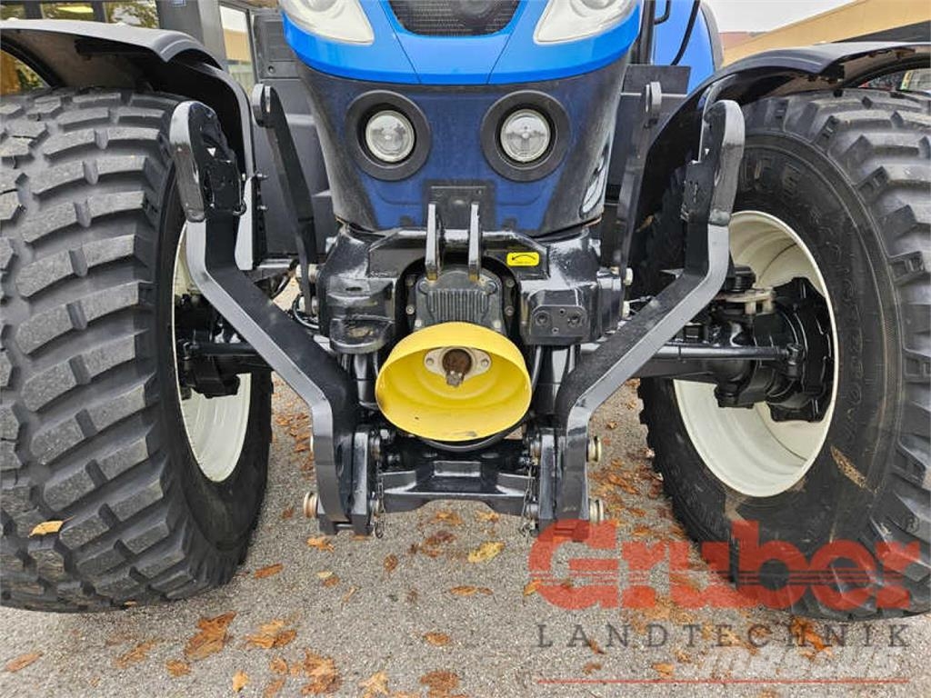 New Holland T7.225AC MY15 Tratores Agrícolas usados