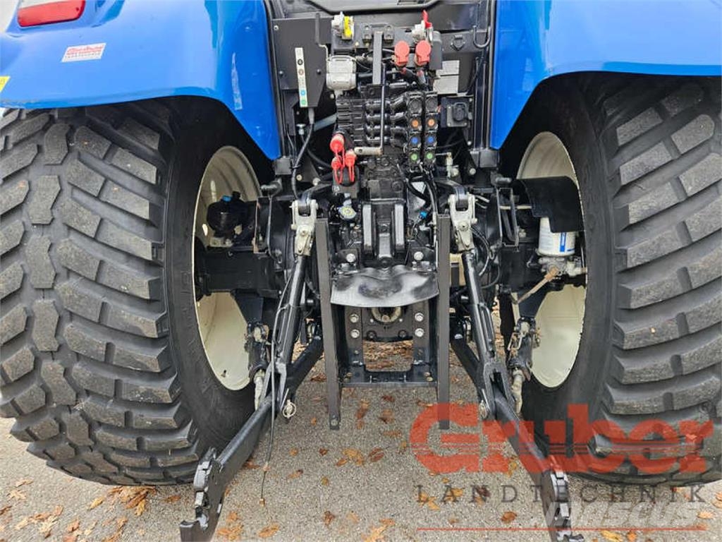 New Holland T7.225AC MY15 Tratores Agrícolas usados