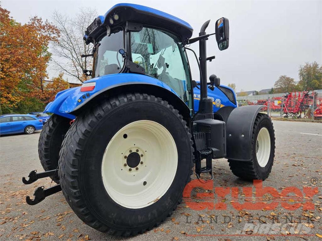 New Holland T7.225AC MY15 Tratores Agrícolas usados
