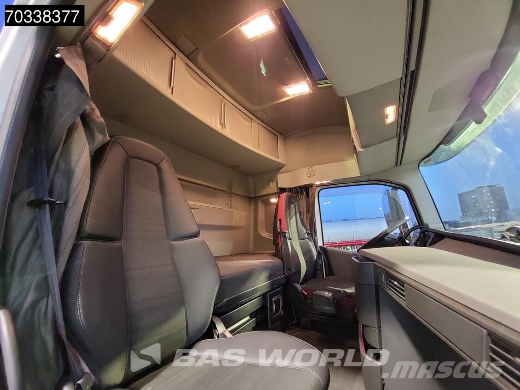 Volvo FH 460 FH 4X2 NL Globe Tractor Units
