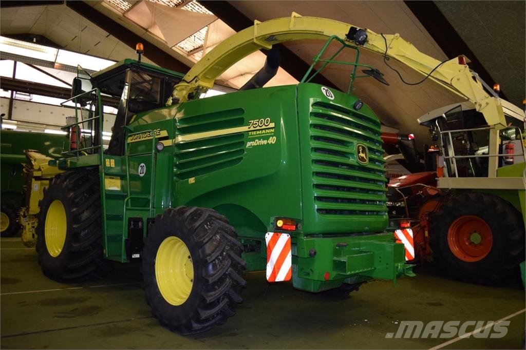 John Deere 7400 Self-propelled foragers