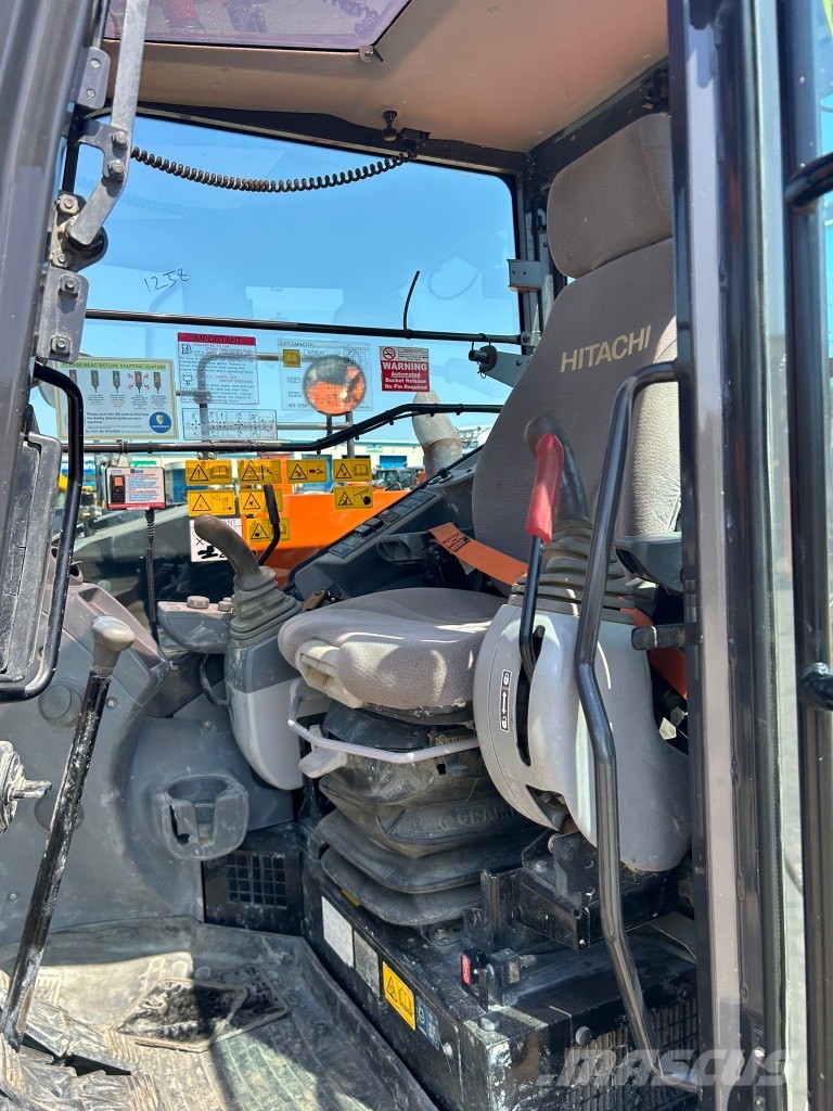 Hitachi ZX85 USBRP-6 Bagri goseničarji