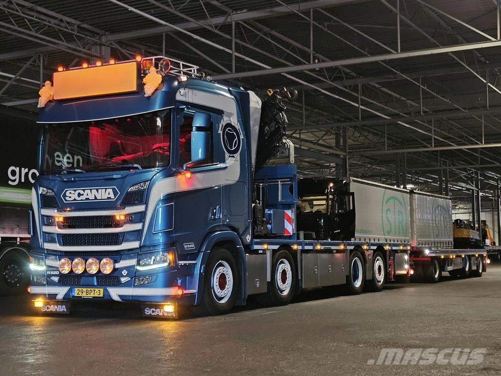 Scania R520 V8 8x2/6 / HMF 70 tm + JUMBO AANHANGER 크레인 트럭