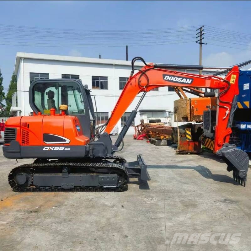 Doosan DX 55 ミニ油圧ショベル 7t以下(ミニユンボ・ミニディガー)