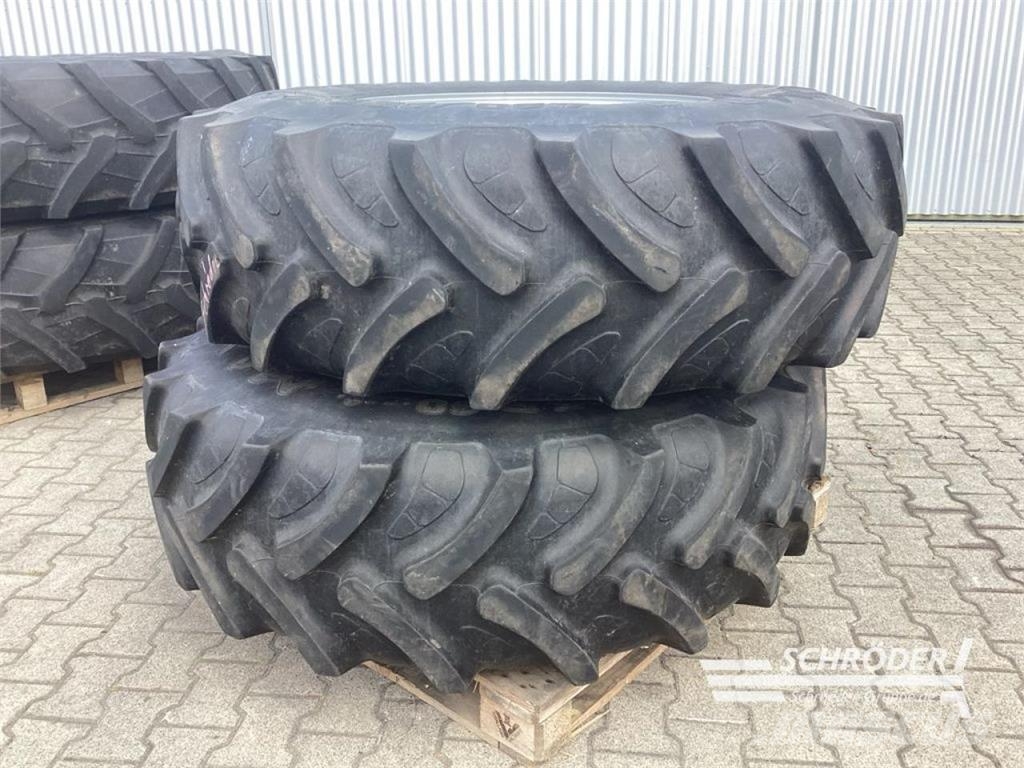 Trelleborg PFLEGEBEREIFUNG 460/85 R30 / 480/80 R46 Dual wheels