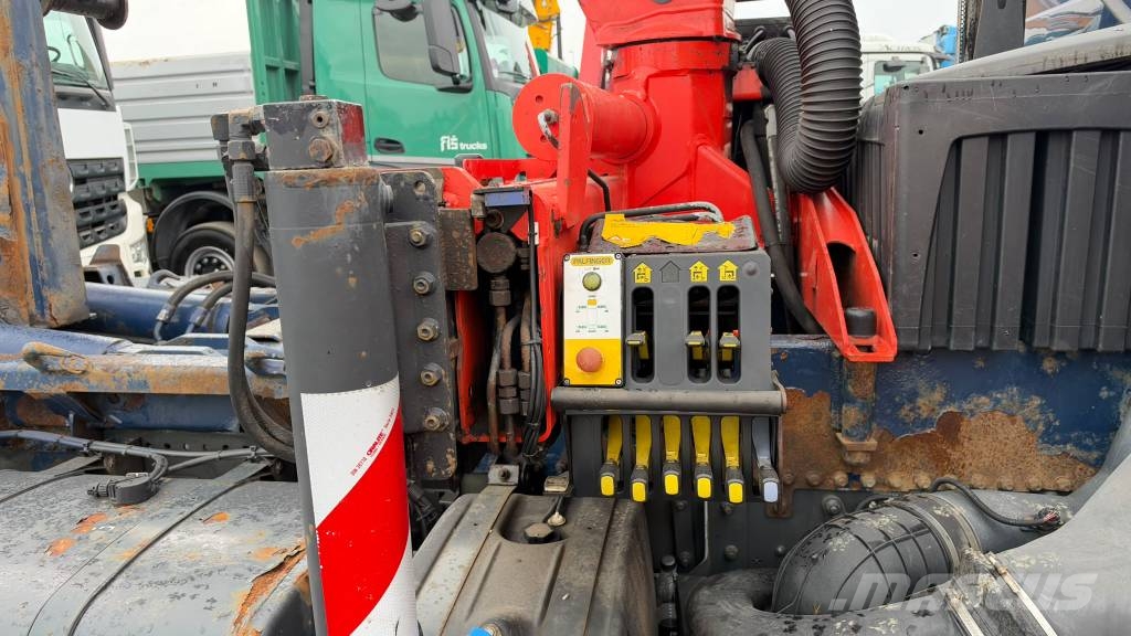 Palfinger PK16001K CRANE - 10m Loader cranes