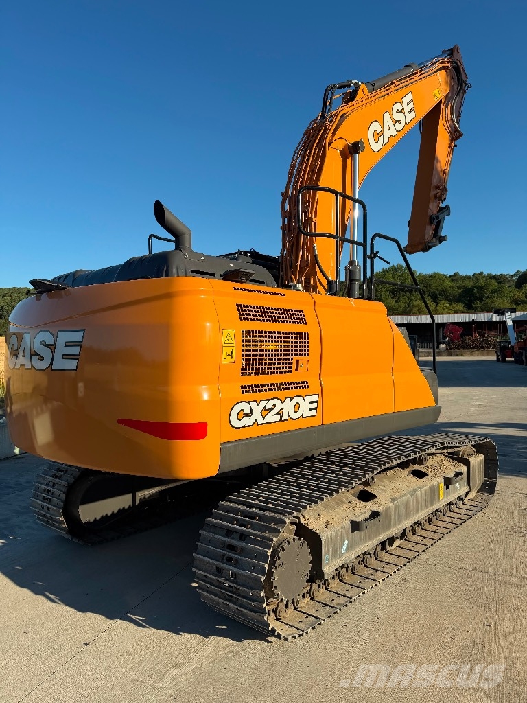 CASE CX 210 E Paletli ekskavatörler