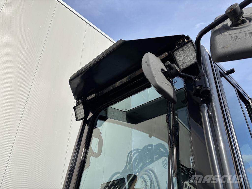 Yanmar B95W 중형굴삭기 7톤-28톤