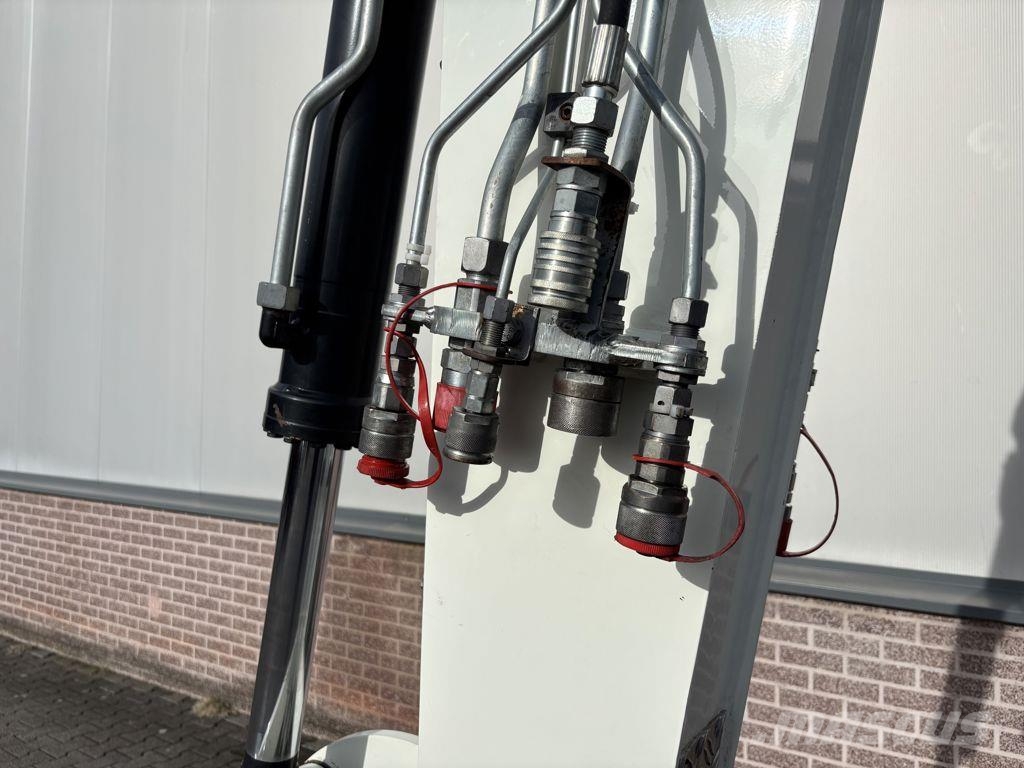 Yanmar B95W 중형굴삭기 7톤-28톤