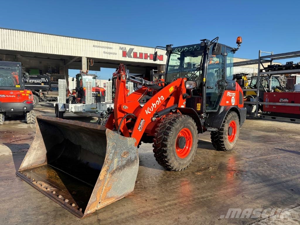 Kubota R 070 轮式装载机
