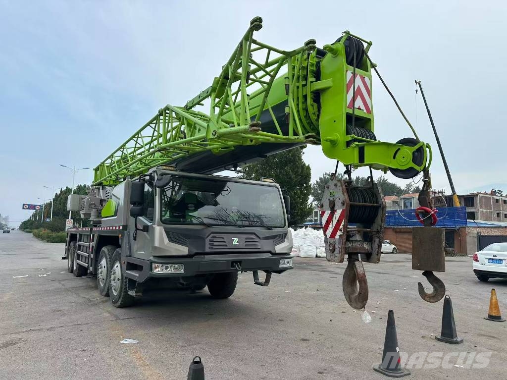 Zoomlion ZTC700V Rabljene dizalice za težak teren