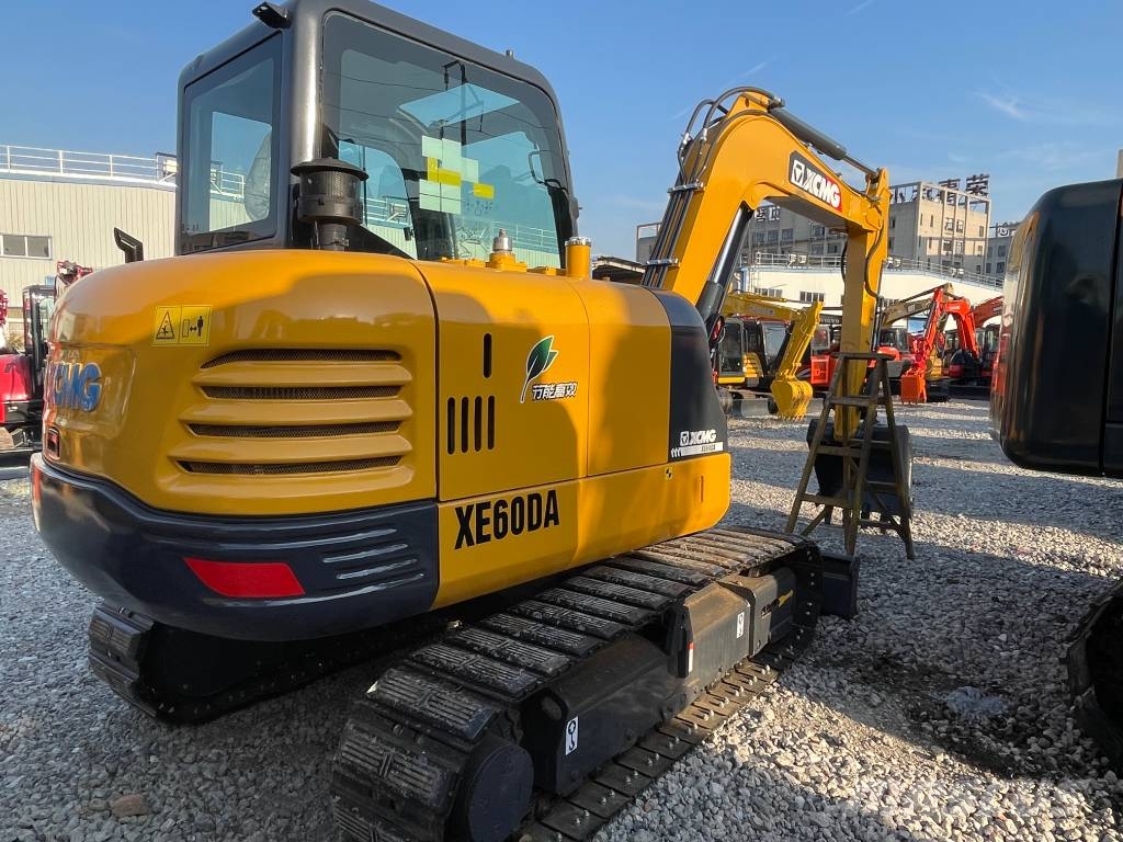 XCMG XE 60 DA Minibagger < 7t