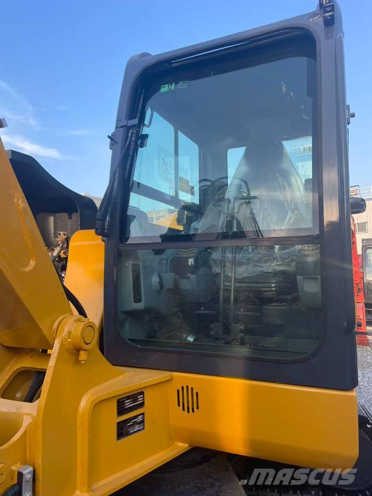 XCMG XE 60 DA Minibagger < 7t