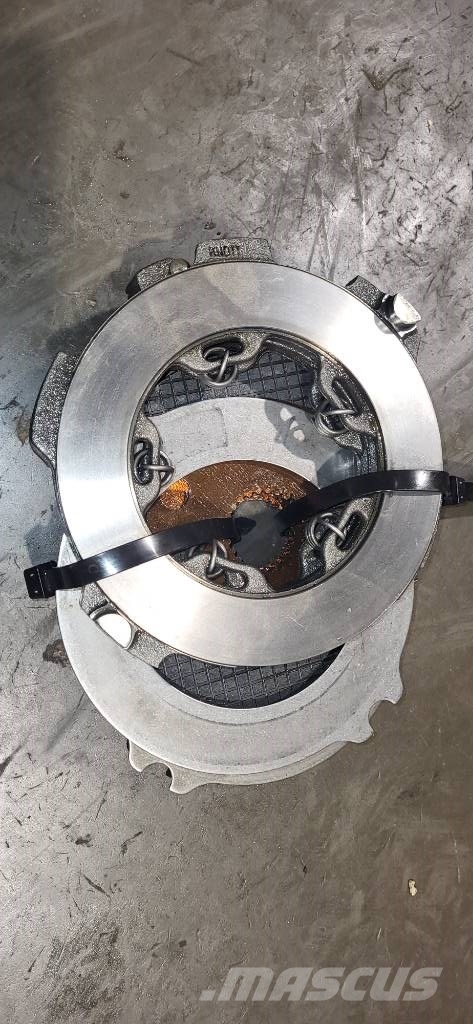John Deere 1910E BRAKE SET Kočnice
