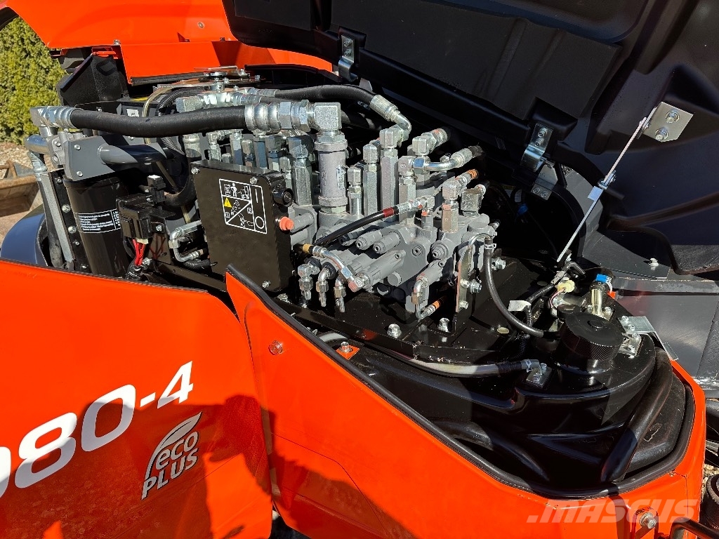 Kubota KX 080-4 حفارات صغيرة أقل من 7 طن (حفارات صغيرة)