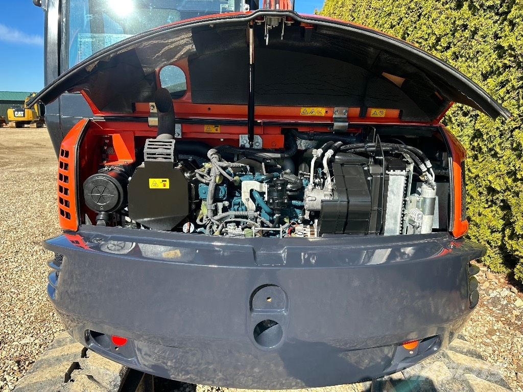 Kubota KX 080-4 حفارات صغيرة أقل من 7 طن (حفارات صغيرة)