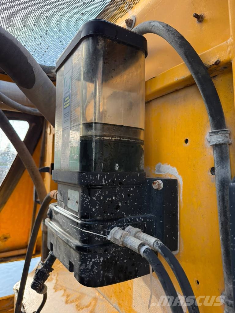 JCB JCB 456 HT // BJ. 2007 / 15910H/SW/ZSA Pale gommate