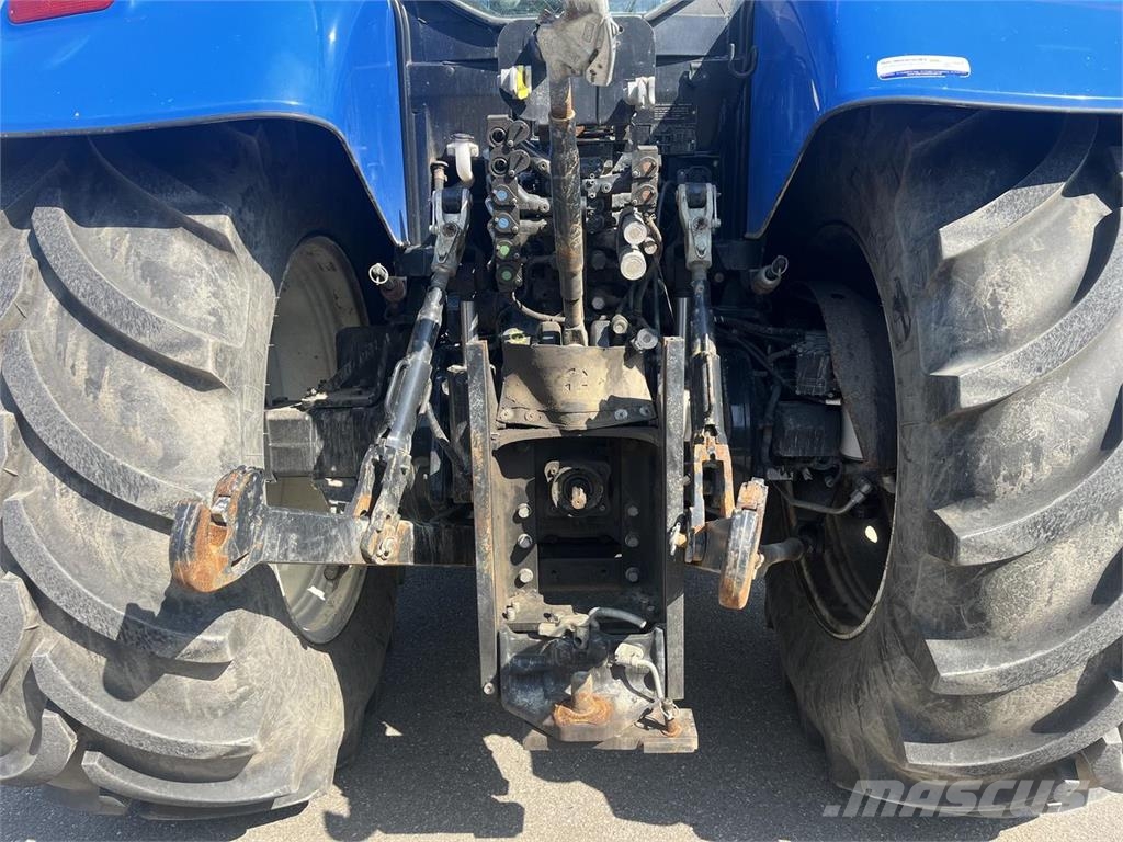 New Holland T7.190 トラクター