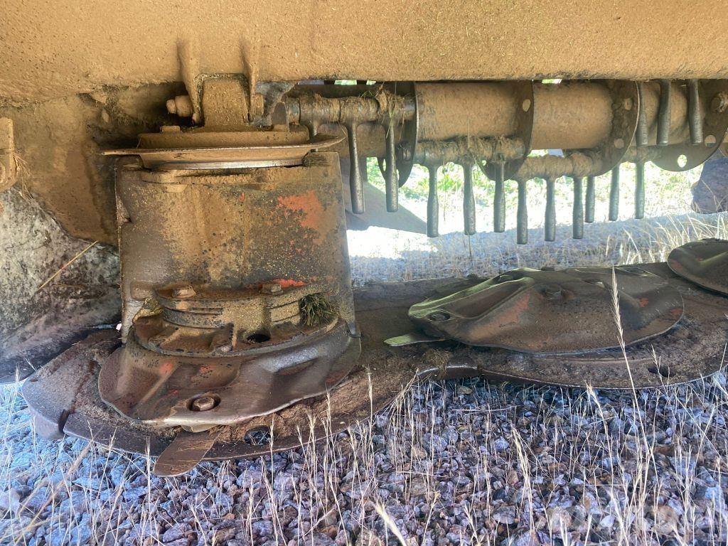 Kuhn FC 303 GL Gemonteerde en gesleepte maaiers