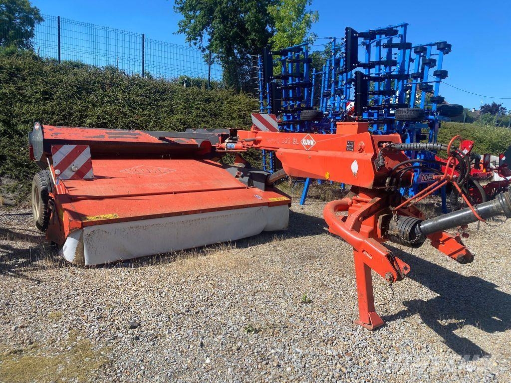 Kuhn FC 303 GL 装载牵引式割草机