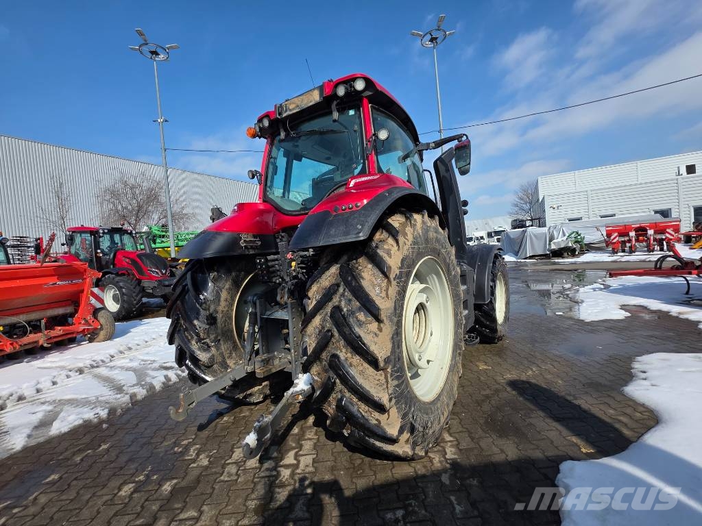 Valtra T 235 Active Tractores