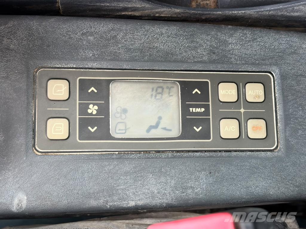 Hyundai R125LCR-9A Roomikekskavaatorid
