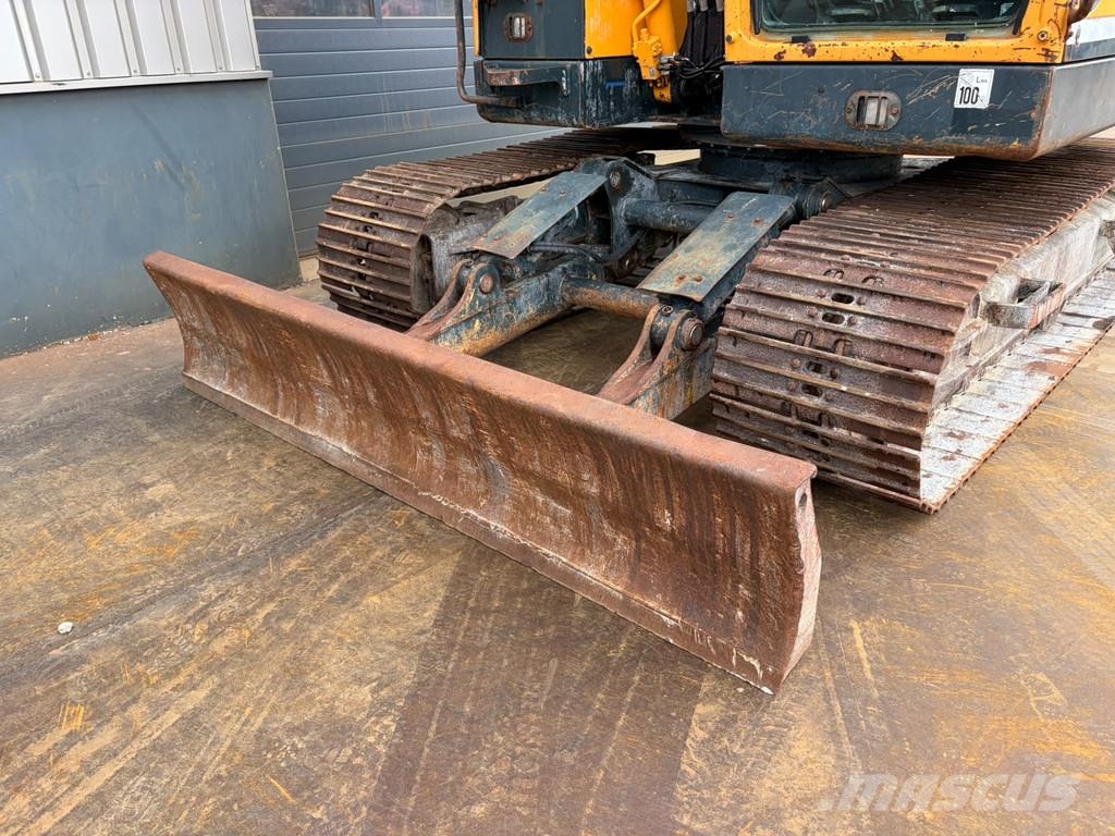 Hyundai R125LCR-9A Roomikekskavaatorid