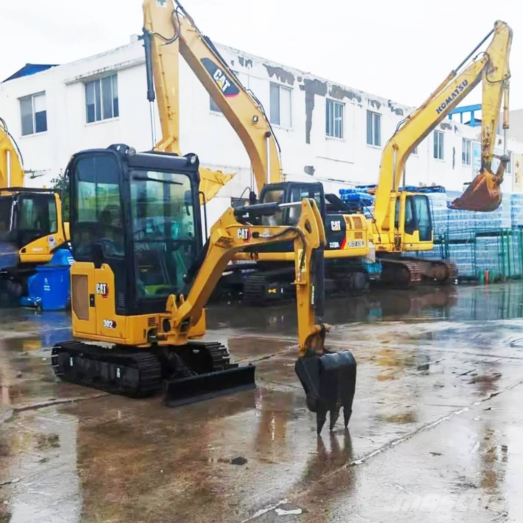 CAT 302 CR ミニ油圧ショベル 7t以下（ミニユンボ・ミニディガー）