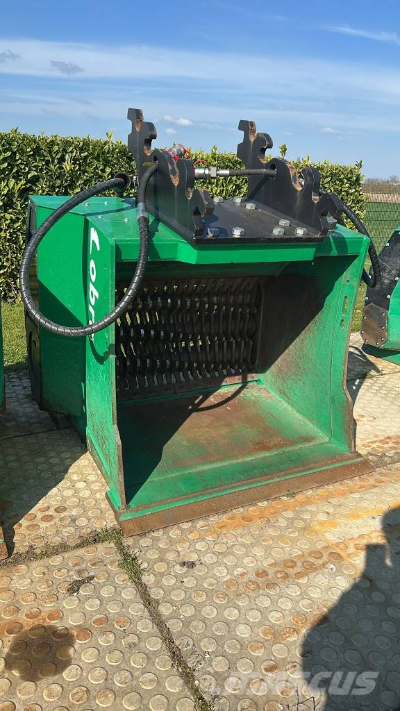 Cobra S3-120 CX35 Zeefbak/ Screening bucket Mobila sorteringsverk