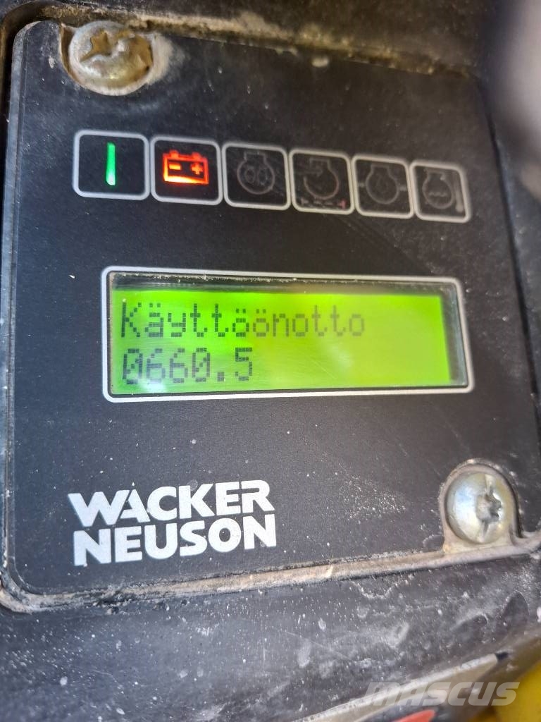 Wacker Neuson DPU110rLec970 Markvibratorer