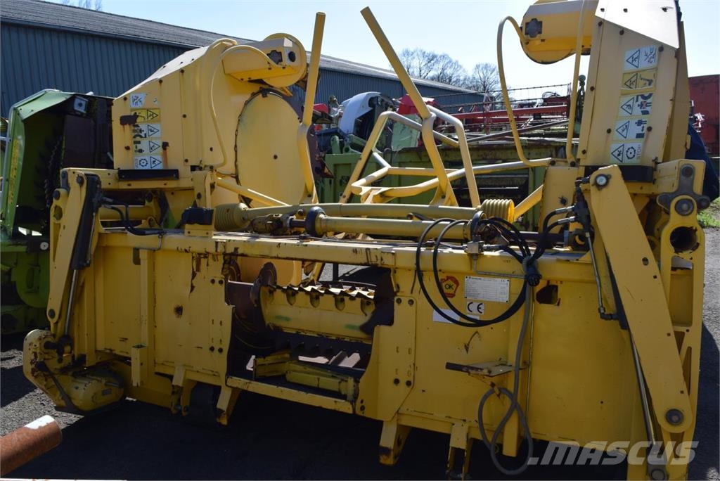New Holland RI 600 *Maisgebiss* Otros equipos para cosechadoras de forraje