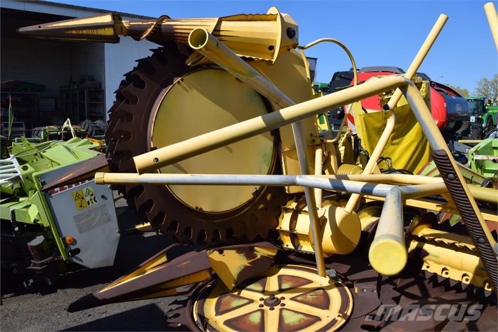New Holland RI 600 *Maisgebiss* Otros equipos para cosechadoras de forraje
