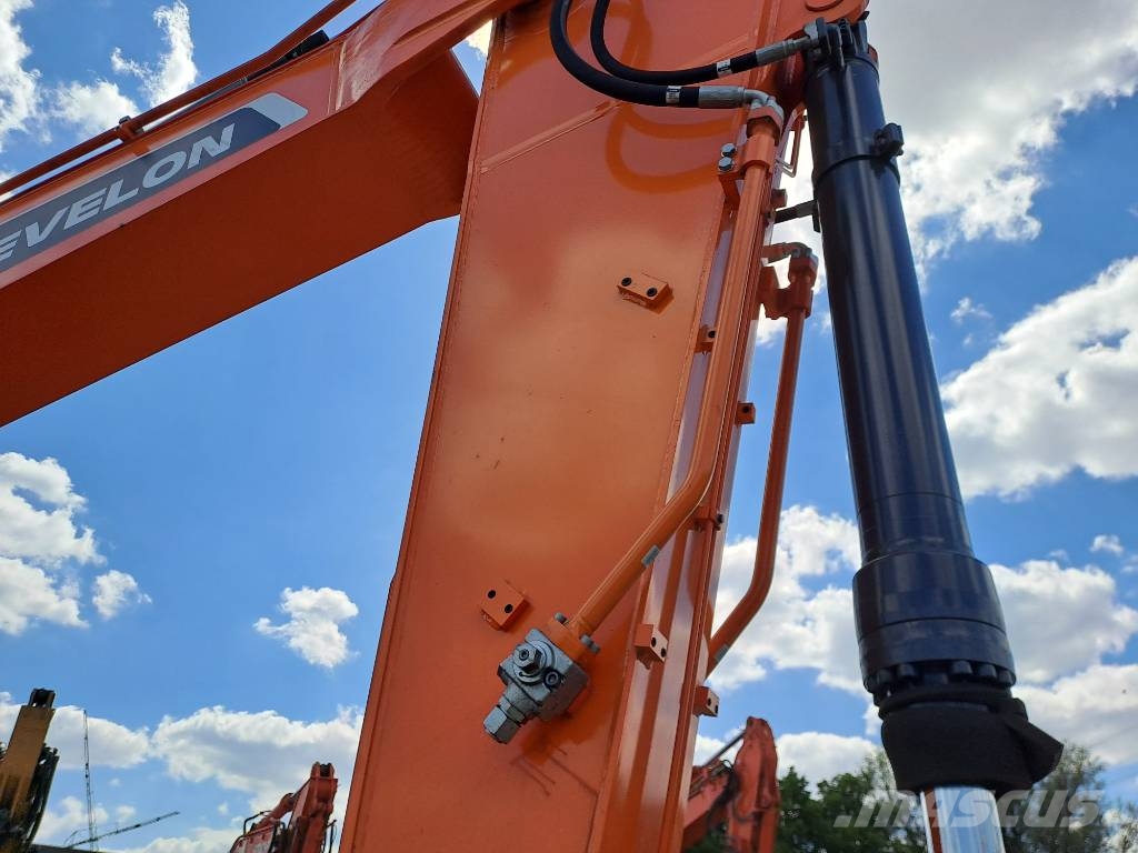Develon DX225LC-7M (UNUSED - Multiple Units Available) Gravemaskiner på larvebånd