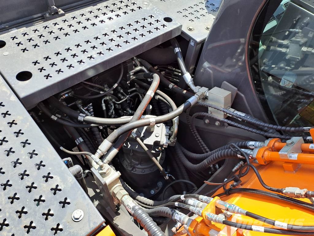 Develon DX225LC-7M (UNUSED - Multiple Units Available) Gravemaskiner på larvebånd