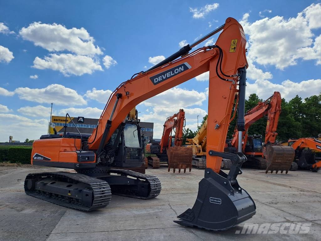 Develon DX225LC-7M (UNUSED - Multiple Units Available) Gravemaskiner på larvebånd